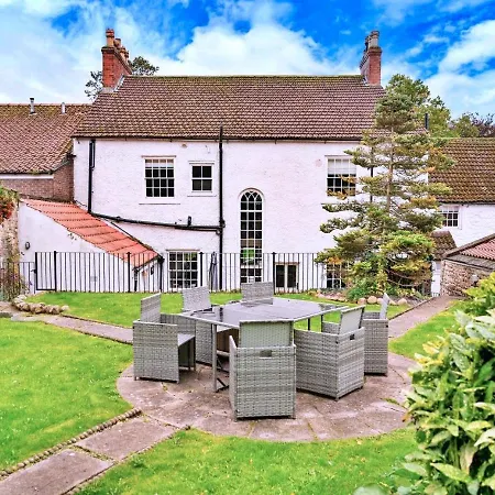 Finest Retreats - Catterick