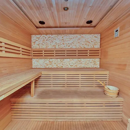 Finest Retreats - Catterick 度假居 *