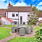 Finest Retreats - Catterick